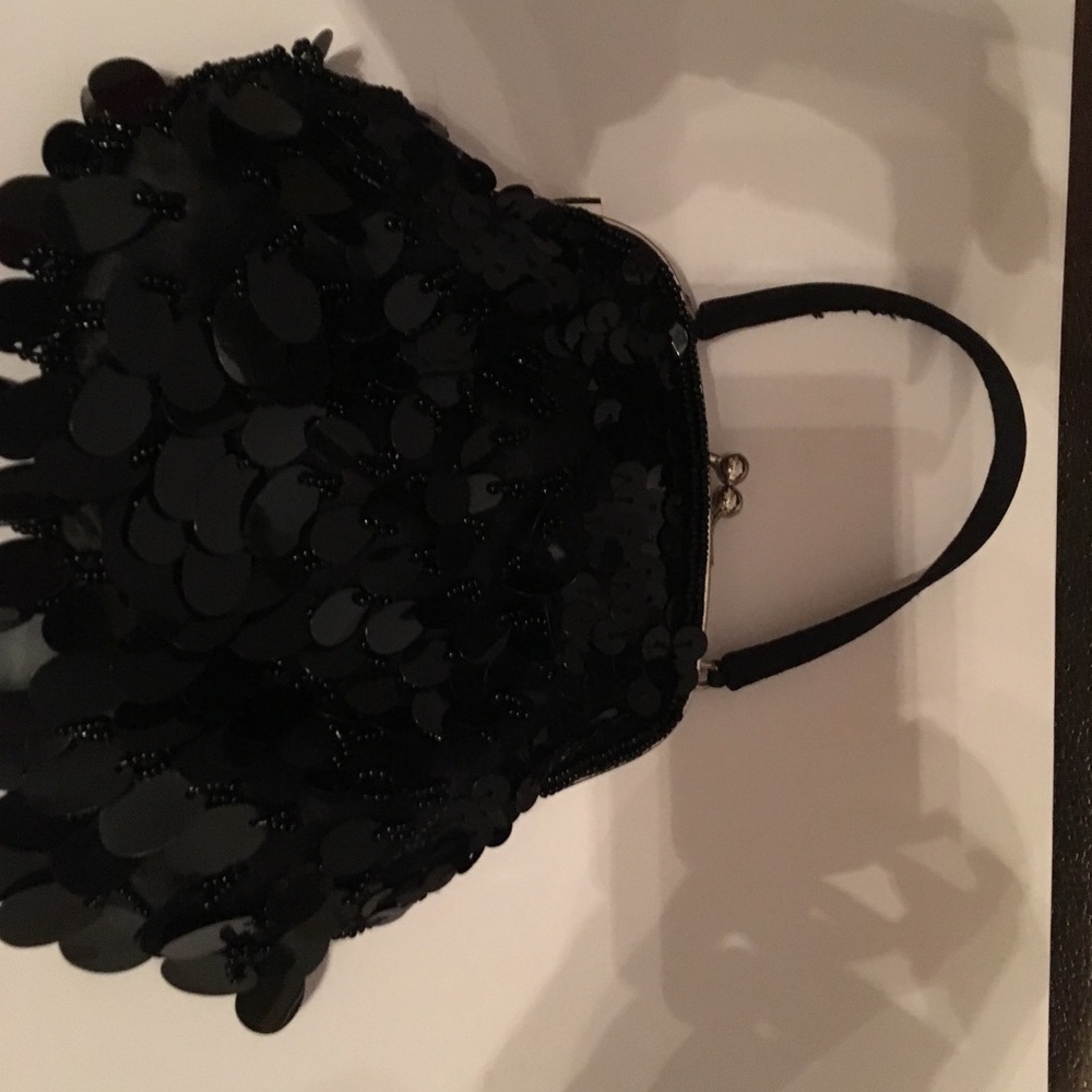 Black clutch sparkly